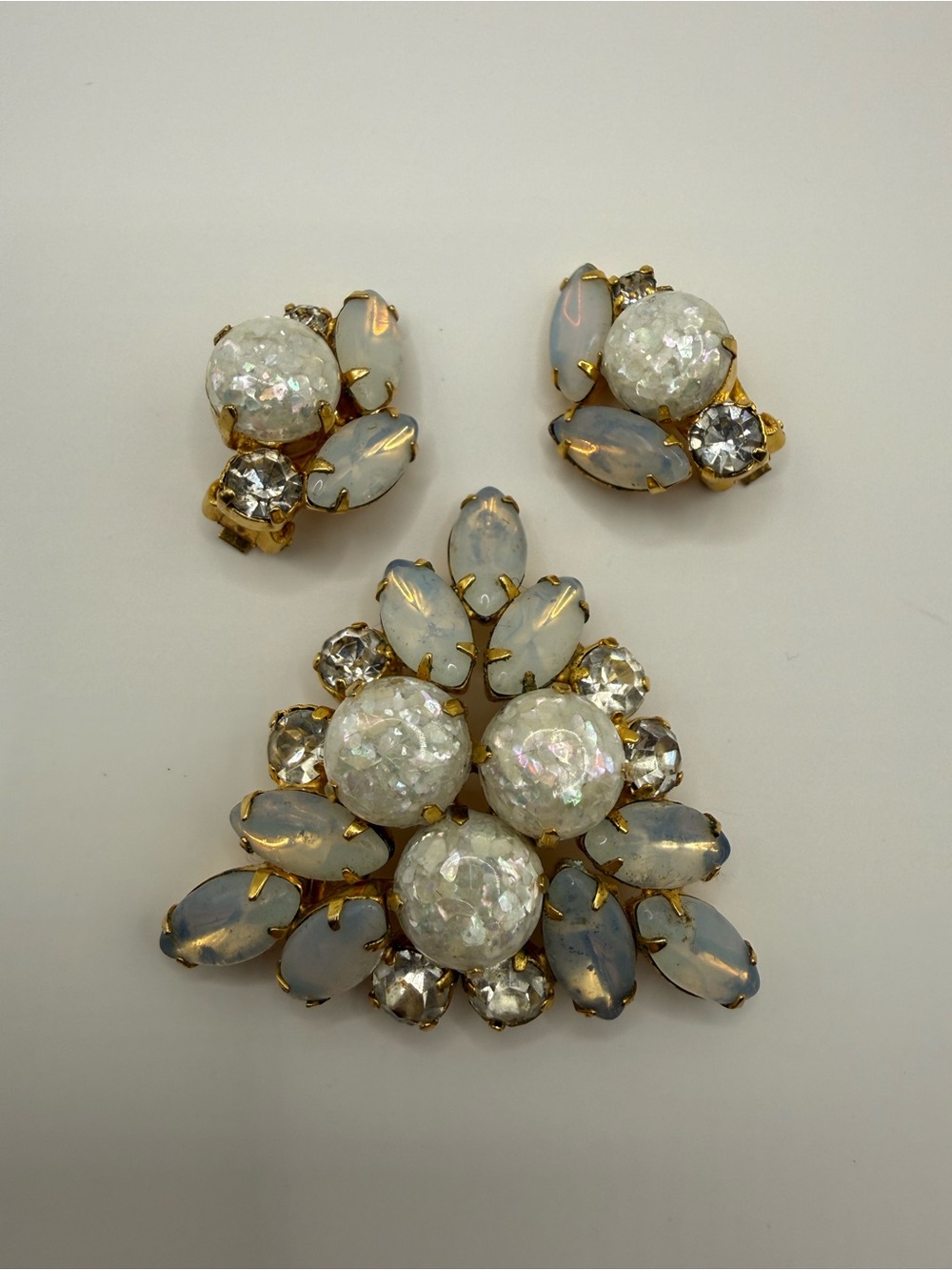 Vintage Juliana Style D&E Opalescent Brooch & Earring Demi-Parure